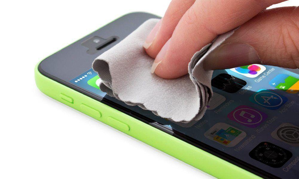 تلفن همراه خود را چگونه ضدعفونی کنیم؟ فیلم تلفن همراه خود را چگونه ضدعفونی کنیم؟